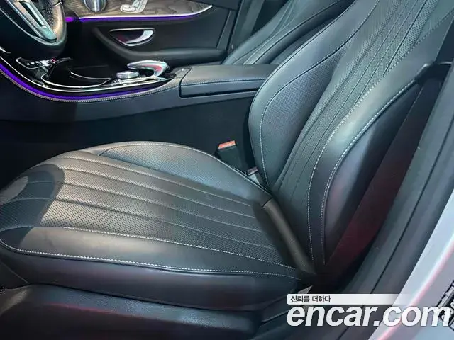 Mercedes-Benz E-Class 2018 — Фото 8/20