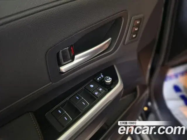 Toyota Sienna 2025 — Şəkil 7/20