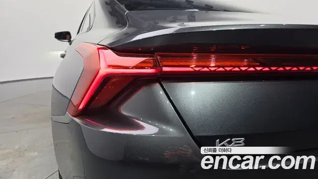 Kia K8 2022 — ფოტო 20/40