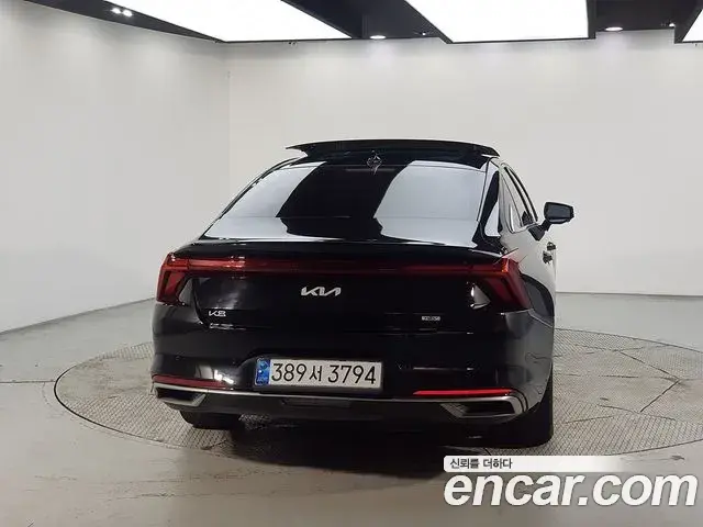Kia K8 2021 — Photo 12/20