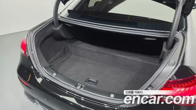 Mercedes-Benz E-Class 2021 — Şəkil 20/20
