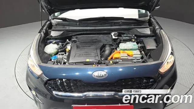 Kia Niro 2020 — Фото 5/19