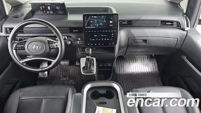 Hyundai Staria 2021 — Фото 7/20