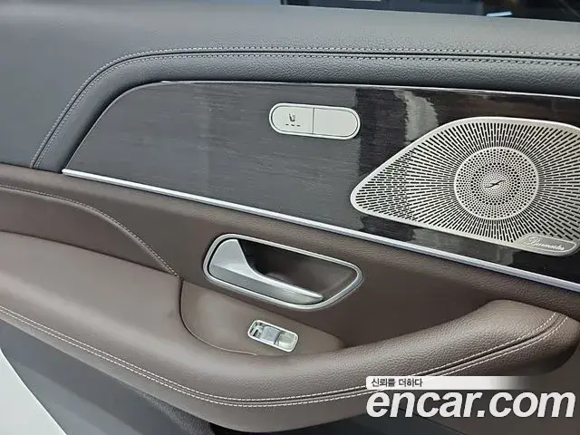 Mercedes-Benz GLE-Class 2023 — Фото 13/18