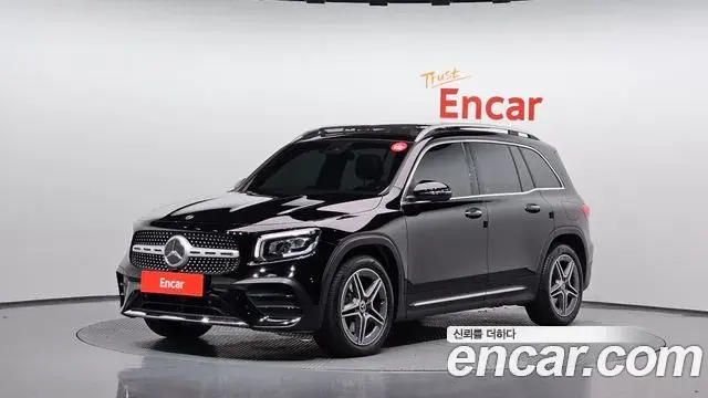 Mercedes-Benz GLB-Class 2020 — Фото 10/20