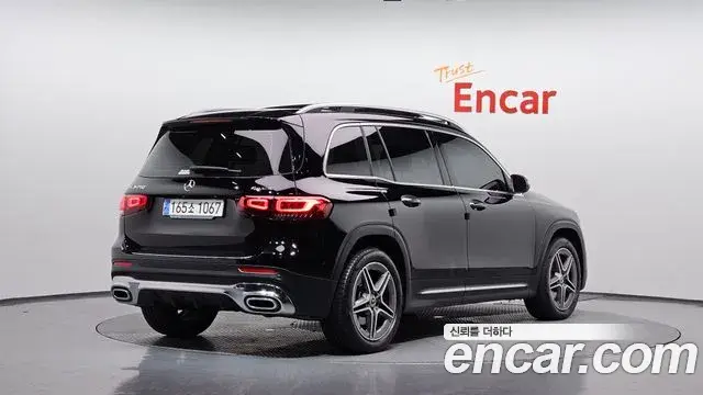 Mercedes-Benz GLB-Class 2020 — Фото 1/20