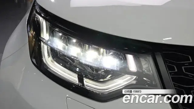 Land Rover Discovery 5 2019 — Şəkil 2/25
