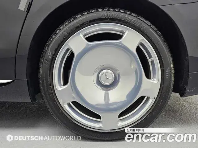 Mercedes-Benz S-Class 2023 — Фото 4/20