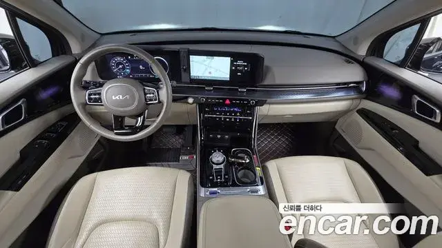 Kia Carnival 2023 — Фото 10/20
