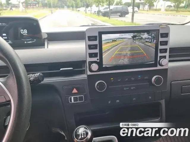 Hyundai Staria 2023 — Фото 8/17