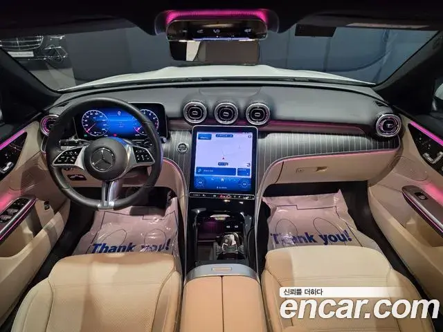 Mercedes-Benz C-Class 2025 — Photo 6/20