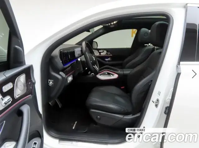 Mercedes-Benz GLE-Class 2023 — Фото 13/20