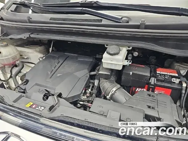 Hyundai Staria 2021 — Фото 4/19