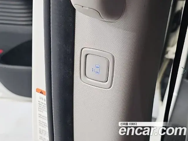 Hyundai Staria 2021 — Фото 15/19