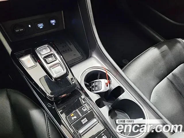 Hyundai Sonata 2021 — Фото 7/20