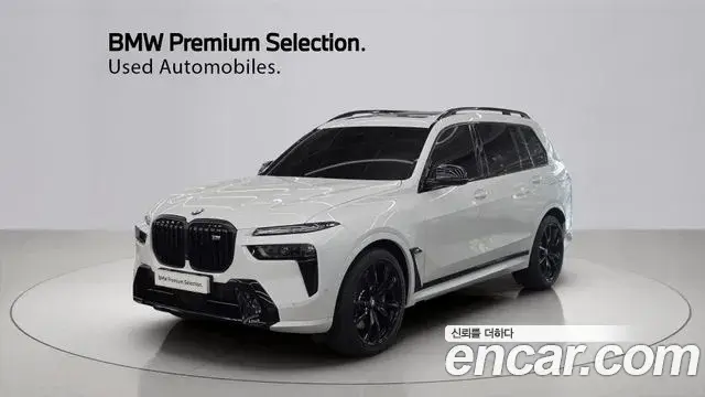 BMW X7 2025 — Фото 1/20