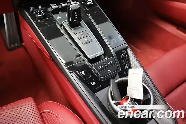 Porsche 911 2022 — ფოტო 11/16
