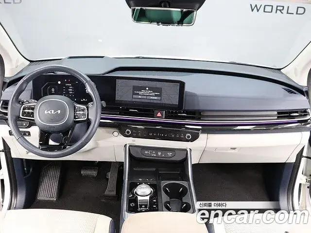 Kia Carnival 2024 — ფოტო 14/20