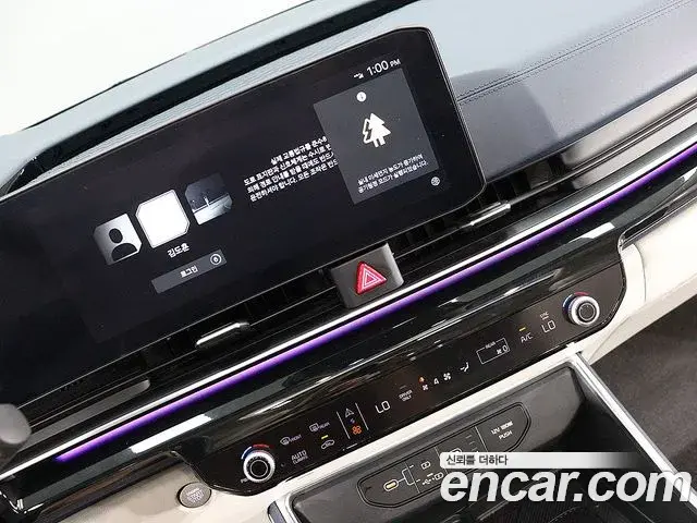 Kia Carnival 2024 — ფოტო 8/20