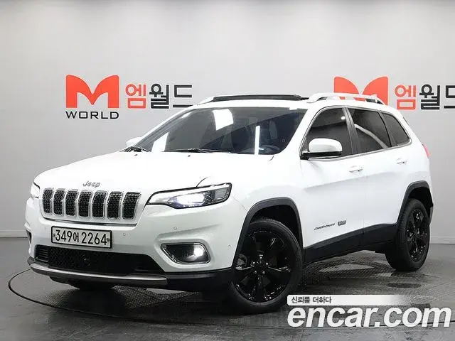 Jeep Cherokee 2020 — Фото 9/20