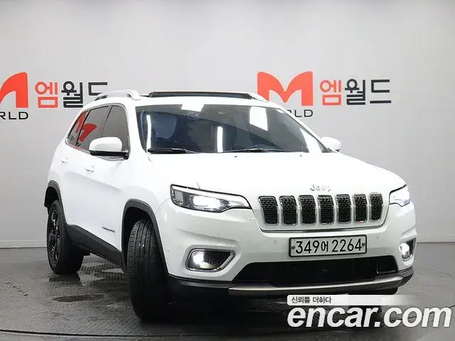 Jeep Cherokee 2020 — Фото 1/20