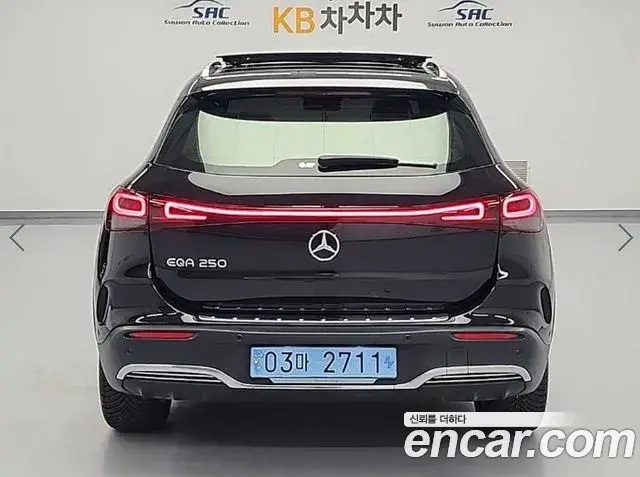 Mercedes-Benz EQA 2022 — Photo 10/18