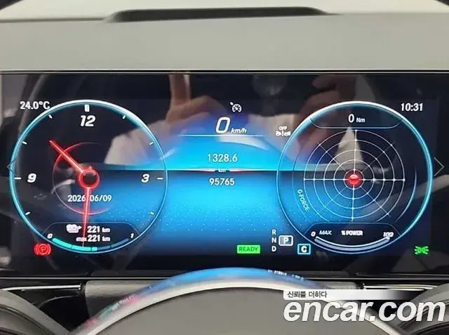 Mercedes-Benz EQA 2022 — Photo 15/18