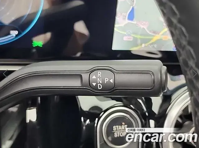 Mercedes-Benz EQA 2022 — Photo 12/18