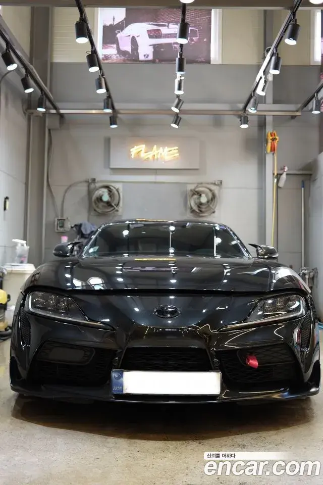 Toyota Supra 2022 — ფოტო 3/8