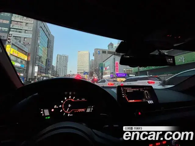 Toyota Supra 2022 — ფოტო 7/8