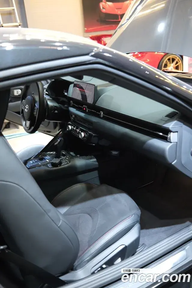 Toyota Supra 2022 — ფოტო 8/8
