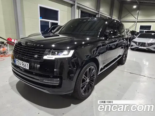 Land Rover Range Rover 2025 — Photo 2/20