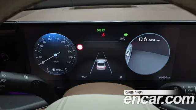 Hyundai Grandeur 2022 — ფოტო 8/20