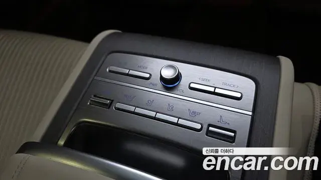 Hyundai Grandeur 2022 — ფოტო 20/20