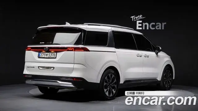 Kia Carnival 2020 — Фото 2/20