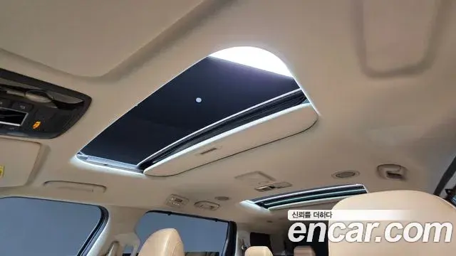 Kia Carnival 2020 — Фото 18/20