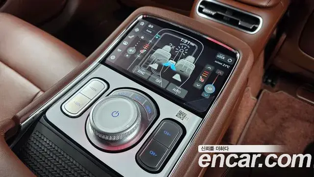 Genesis G90 2022 — Фото 18/20
