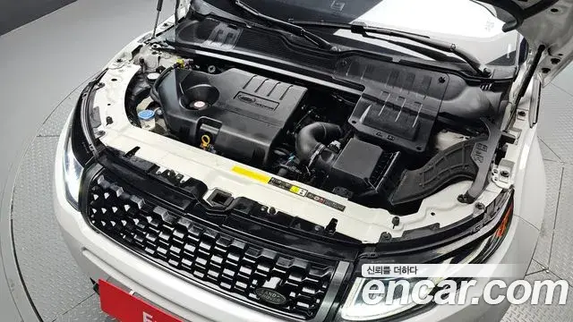 Land Rover Range Rover Evoque 2018 — Фото 5/20