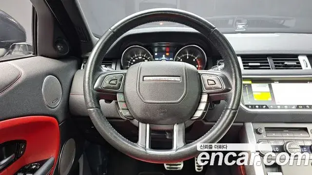 Land Rover Range Rover Evoque 2018 — Фото 14/20