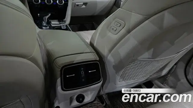 Genesis G70 2019 — Şəkil 17/30
