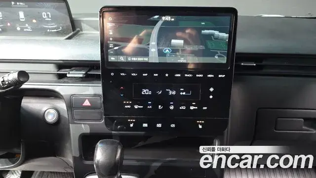 Hyundai Staria 2021 — Фото 12/20