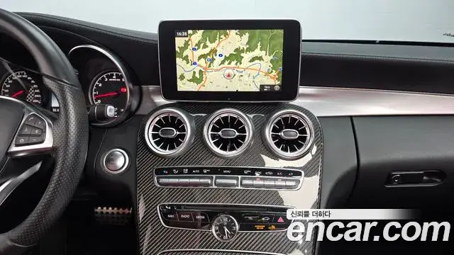 Mercedes-Benz C-Class 2018 — Фото 13/20