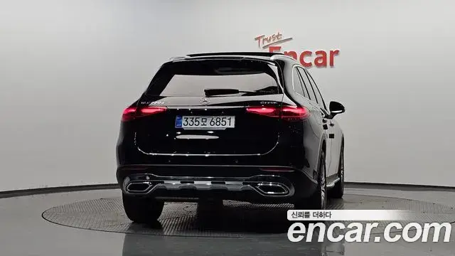 Mercedes-Benz GLC-Class 2023 — Фото 4/20