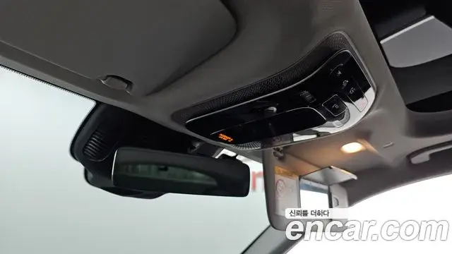 Mercedes-Benz GLC-Class 2023 — Фото 17/20
