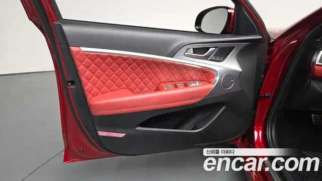 Genesis G70 2021 — ფოტო 17/41