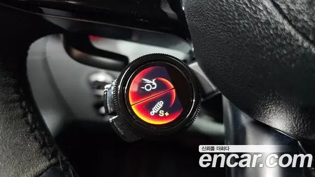 Mercedes-Benz SL-Class 2023 — Фото 20/20