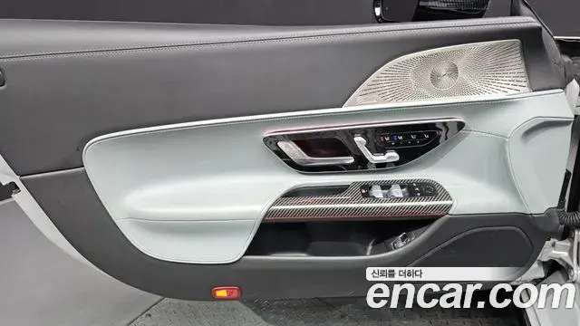 Mercedes-Benz SL-Class 2023 — ფოტო 34/34