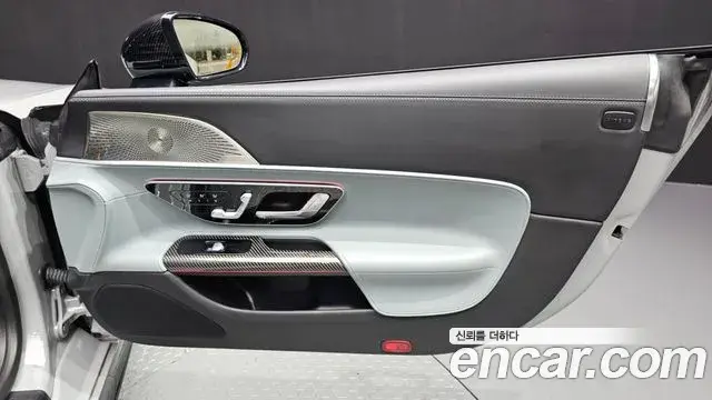 Mercedes-Benz SL-Class 2023 — ფოტო 18/34