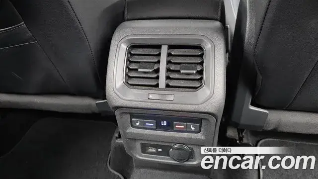 Volkswagen Tiguan Allspace 2020 — Фото 18/20
