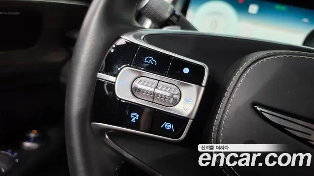 Genesis G90 2022 — Photo 15/20